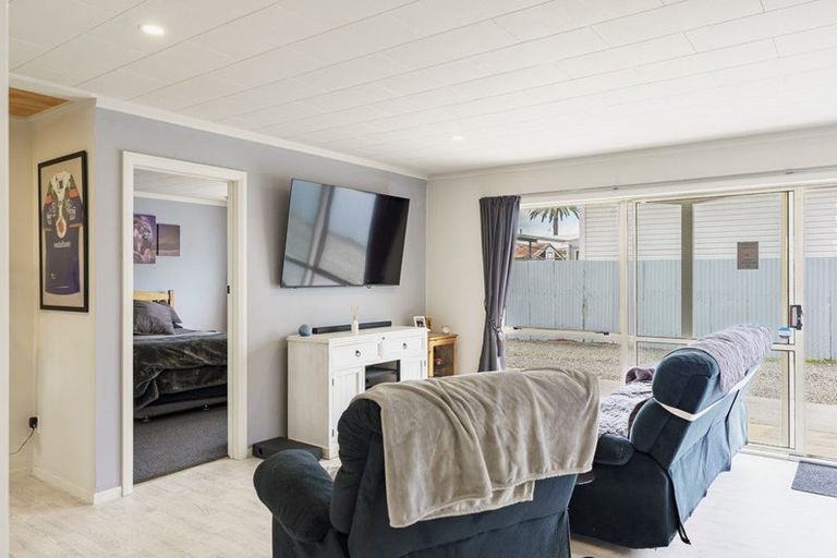 Photo of property in 2/33 Latham Street, Napier South, Napier, 4110