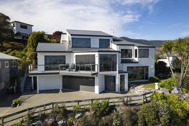 Photo of property in 54 Coster Street, Enner Glynn, Nelson, 7011