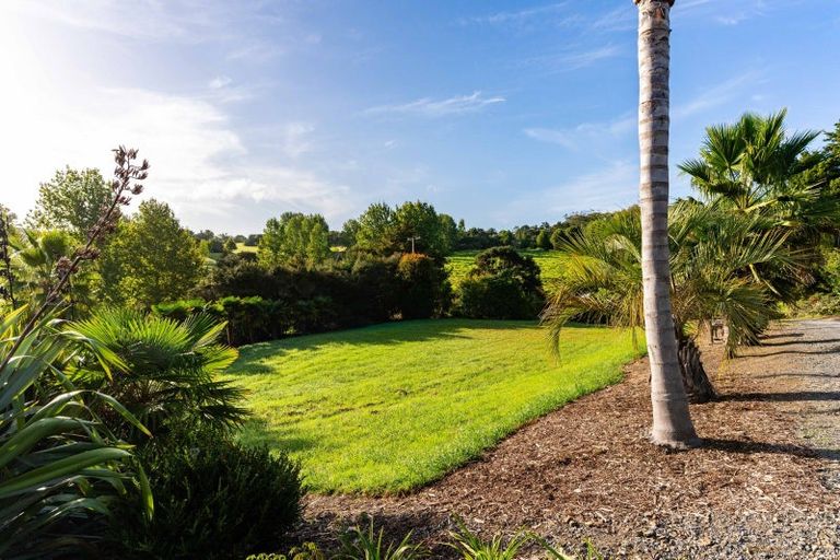Photo of property in 364 Tara Road, Mangawhai, Kaiwaka, 0573