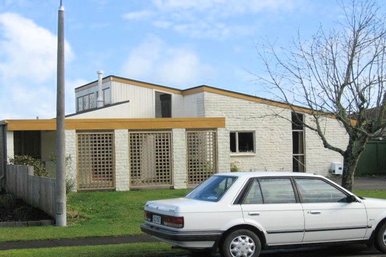 Photo of property in 10 Knightsbridge Place, Dinsdale, Hamilton, 3204