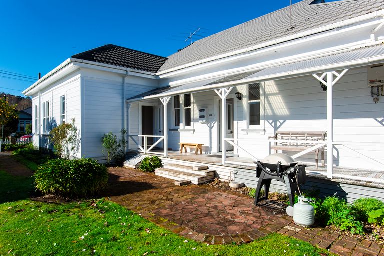 Photo of property in 108 Stafford Street, Whataupoko, Gisborne, 4010