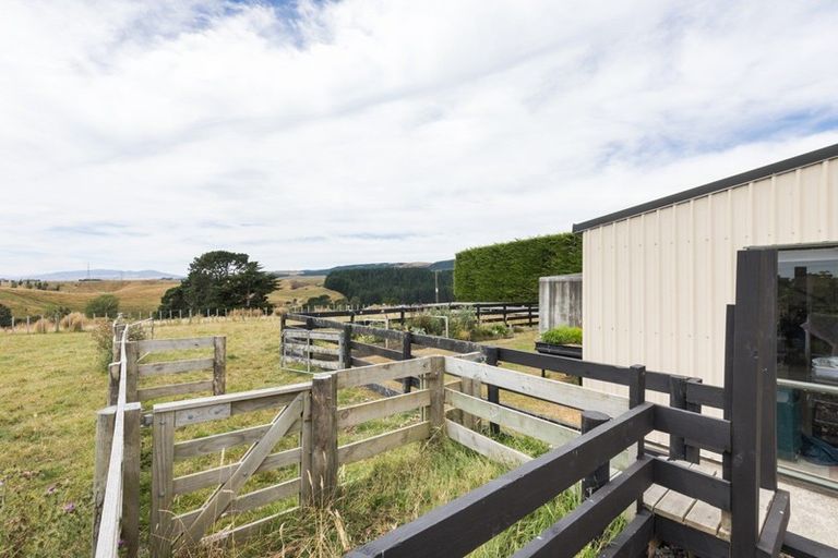 Photo of property in 32 Stoneleigh Lane, Aokautere, Palmerston North, 4471