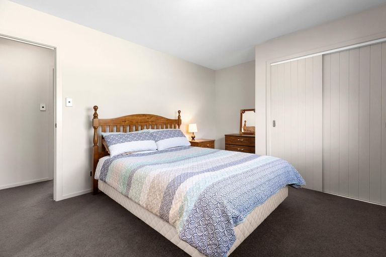 Photo of property in 1 Coromandel Street, Wanaka, 9305