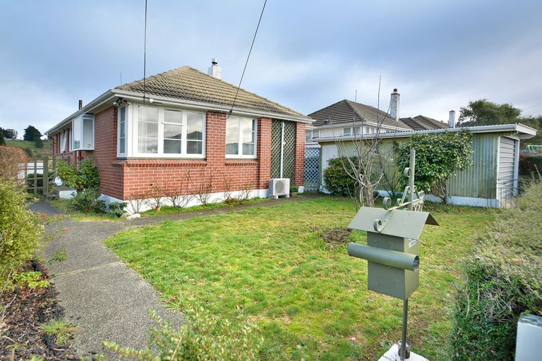 Photo of property in 127 Ashmore Street, Halfway Bush, Dunedin, 9010