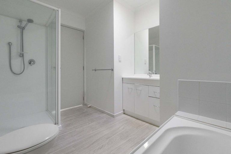 Photo of property in 28/19 Glencarron Place, Bethlehem, Tauranga, 3110