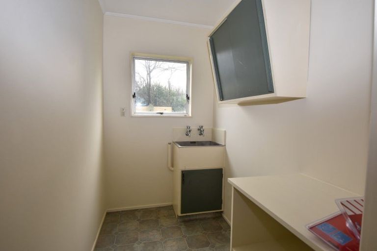 Photo of property in 16 Kupe Drive, Carterton, 5713