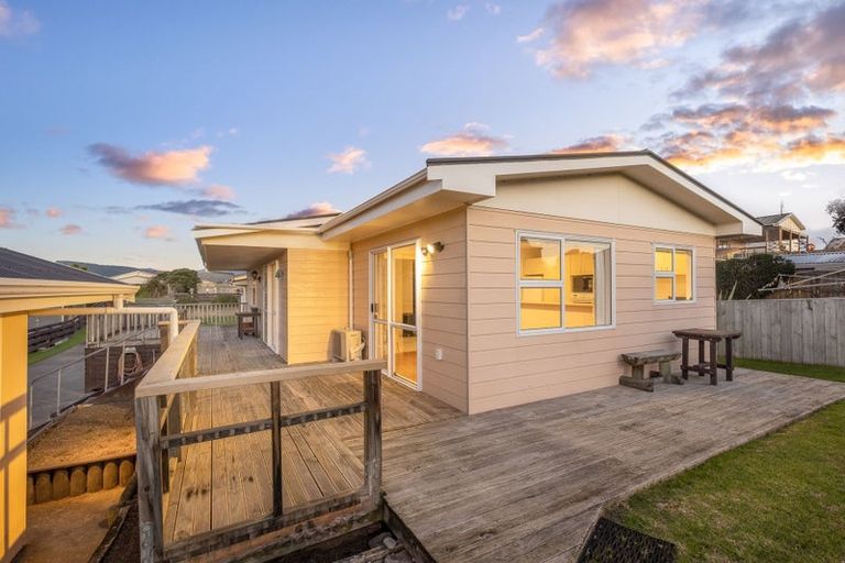 Photo of property in 31 Gawler Street, Te Horo Beach, Otaki, 5581