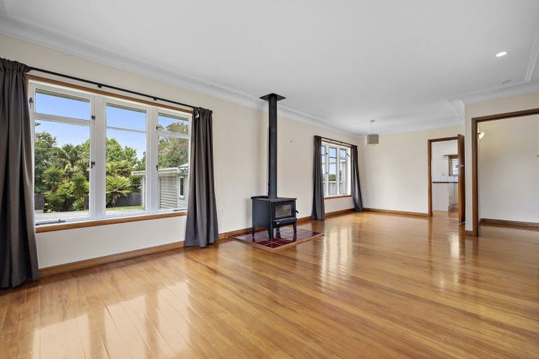 Photo of property in 21 North Road, Clevedon, Papakura, 2582