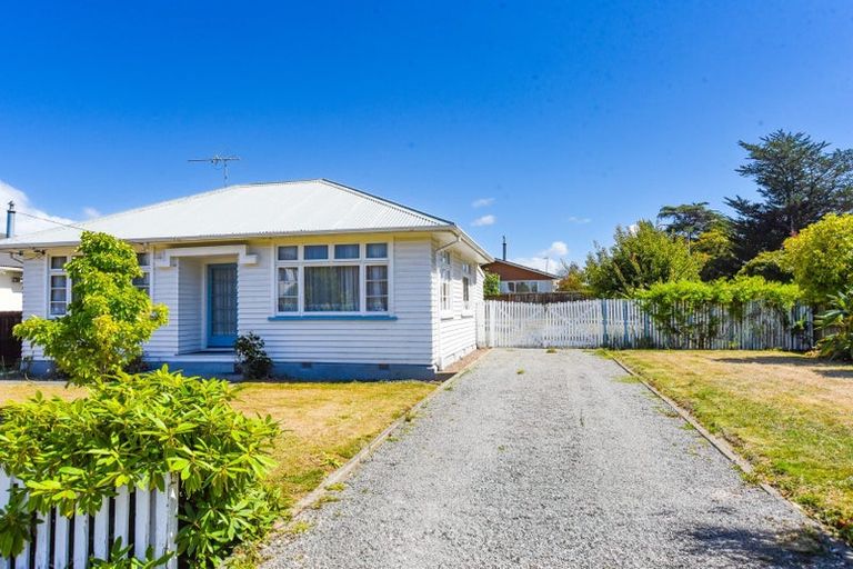 Photo of property in 119 Mackworth Street, Woolston, Christchurch, 8062