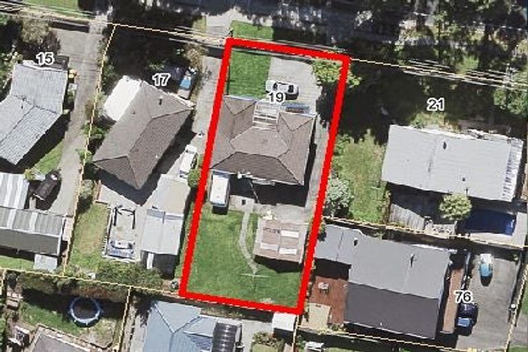 Photo of property in 19 Triangle Road, Massey, Auckland, 0614