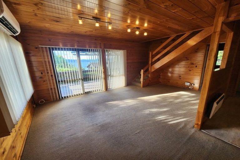 Photo of property in 207 Kawaha Point Road, Kawaha Point, Rotorua, 3010