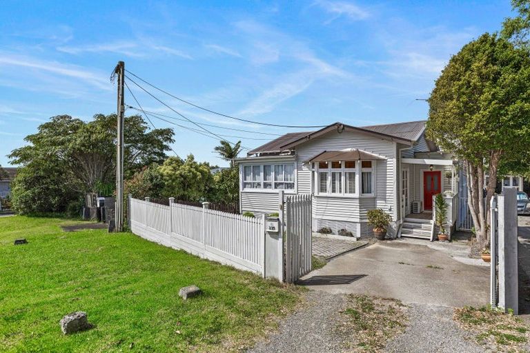 Photo of property in 225 Hibiscus Coast Highway, Red Beach, 0932