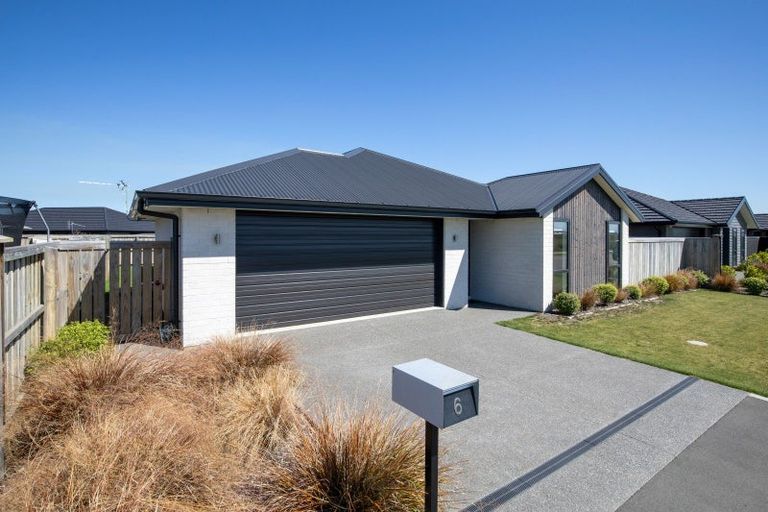 Photo of property in 6 Blackbird Way, Rolleston, 7614