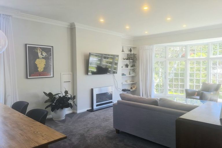 Photo of property in 8 Omar Street, Khandallah, Wellington, 6035