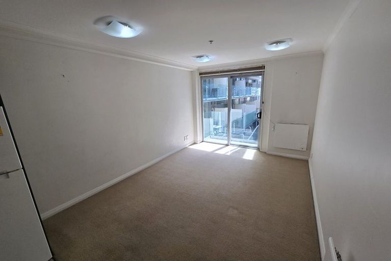 Photo of property in Monvie Apartments, 607/15 Holland Street, Te Aro, Wellington, 6011