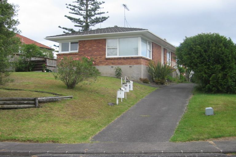 Photo of property in 2/2 Margaret Place, Milford, Auckland, 0620