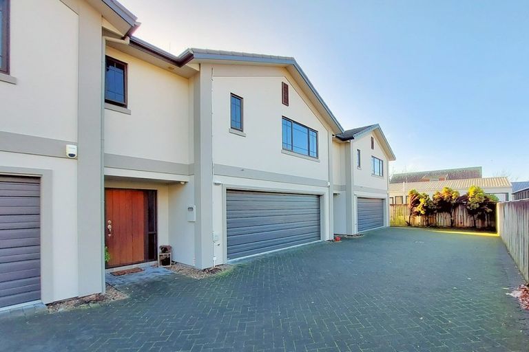 Photo of property in 42c Willoughby Street, Whitiora, Hamilton, 3200