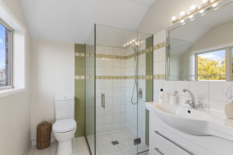 Photo of property in 48 Wai-iti Terrace, Burnside, Christchurch, 8052