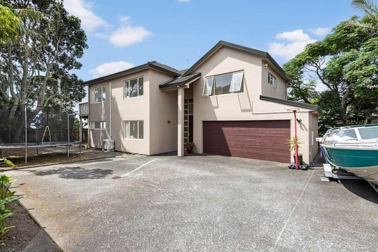 Photo of property in 2/25 Waipa Street, Birkenhead, Auckland, 0626