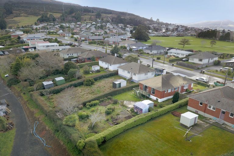 Photo of property in 127 Ashmore Street, Halfway Bush, Dunedin, 9010