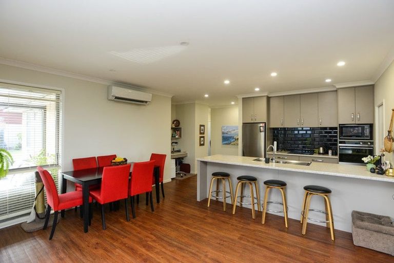 Photo of property in 1230a Howard Street, Parkvale, Hastings, 4122