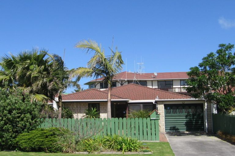 Photo of property in 1b Taylor Road, Papamoa Beach, Papamoa, 3118