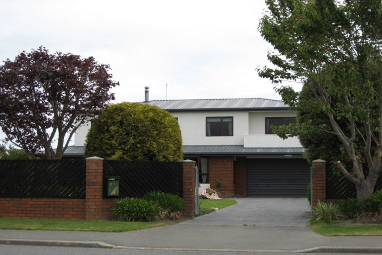 Photo of property in 261 Kingsbury Avenue, Rangiora, 7400