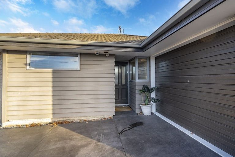 Photo of property in 10 North Avon Road, Richmond, Christchurch, 8013