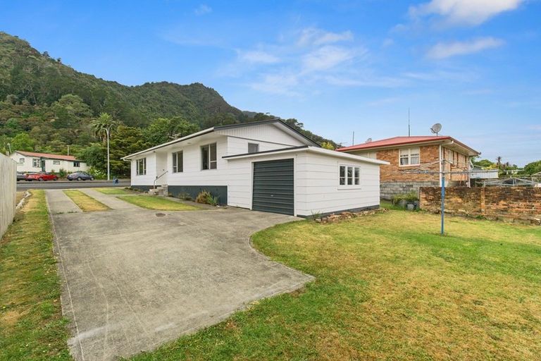 Photo of property in 75 Whitaker Street, Te Aroha, 3320