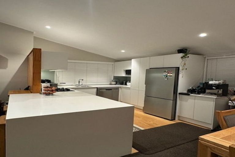 Photo of property in 1/17 Fernwood Grove, Bayview, Auckland, 0629