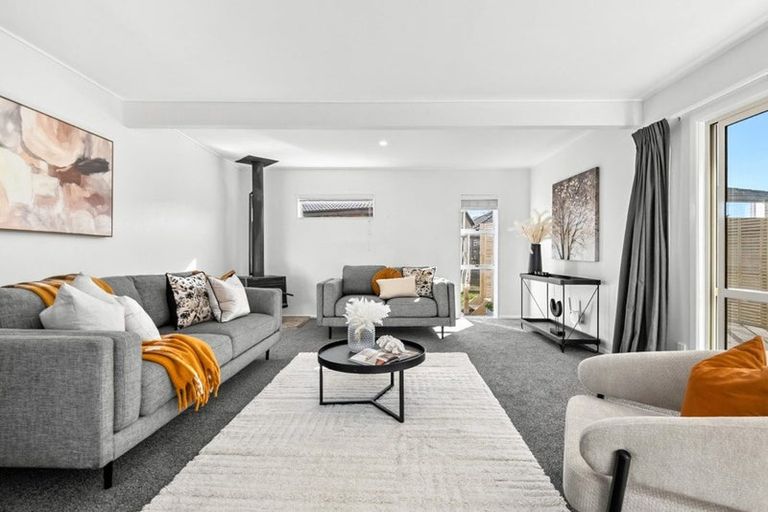 Photo of property in 2/1001 High Street, Avalon, Lower Hutt, 5011