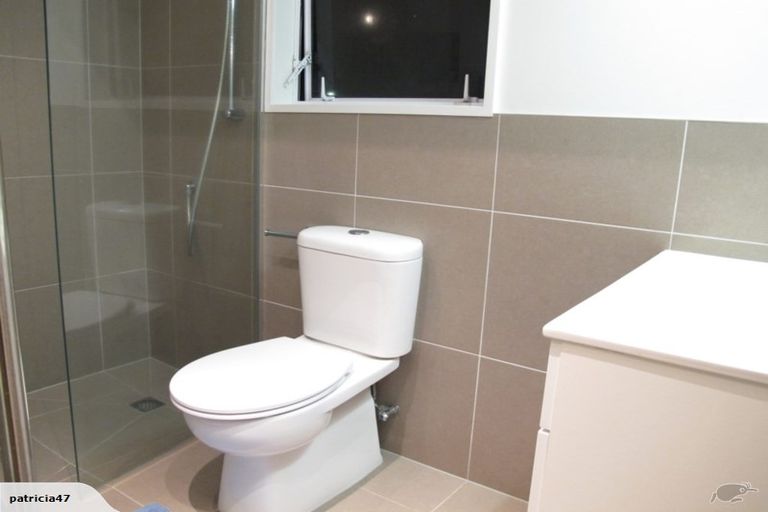 Photo of property in 1/15 Wilding Avenue, Northcote Point, Auckland, 0627