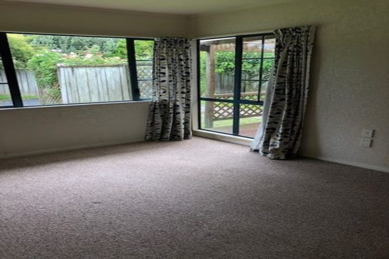 Photo of property in 6 Halcione Close, Flagstaff, Hamilton, 3210