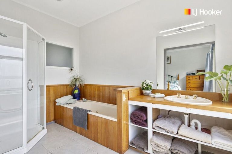 Photo of property in 16 Slant Street, Careys Bay, Port Chalmers, 9023