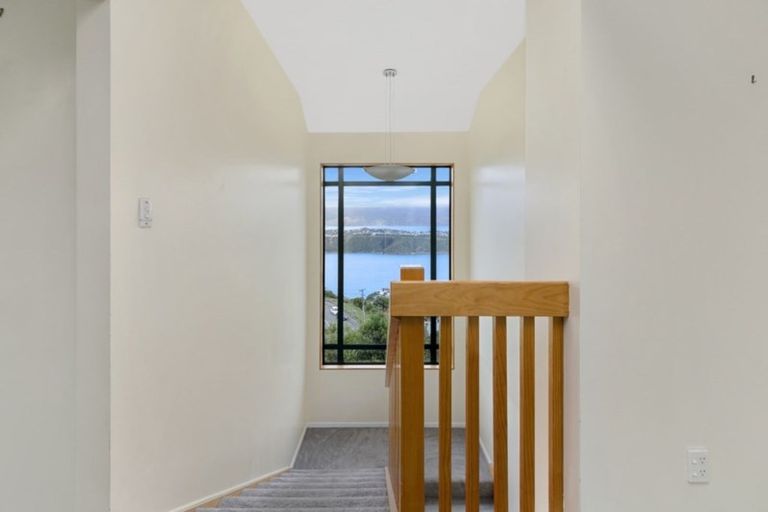 Photo of property in 4 Alexandra Road, Roseneath, Wellington, 6021
