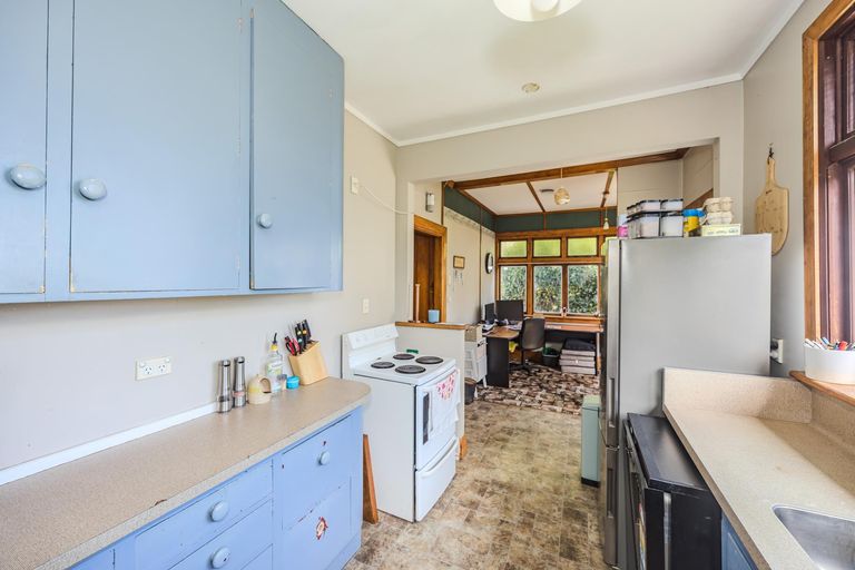 Photo of property in 14 Test Street, South Hill, Oamaru, 9400