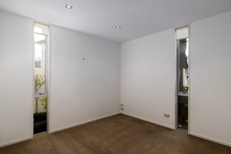 Photo of property in 3 Church Lane, Merivale, Christchurch, 8014