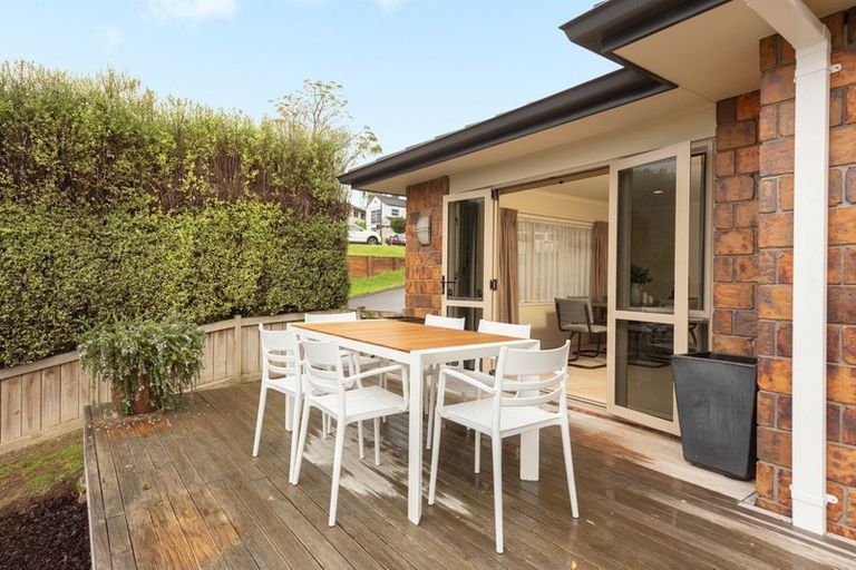 Photo of property in 5 Riddington Rise, Ohauiti, Tauranga, 3112