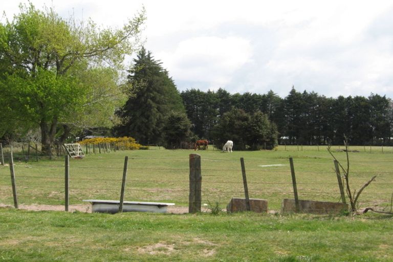 Photo of property in 11 Middleton Road, Hannahs Bay, Rotorua, 3010