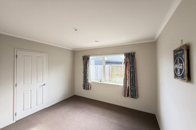 Photo of property in 64 Park Terrace, Waikuku Beach, 7473