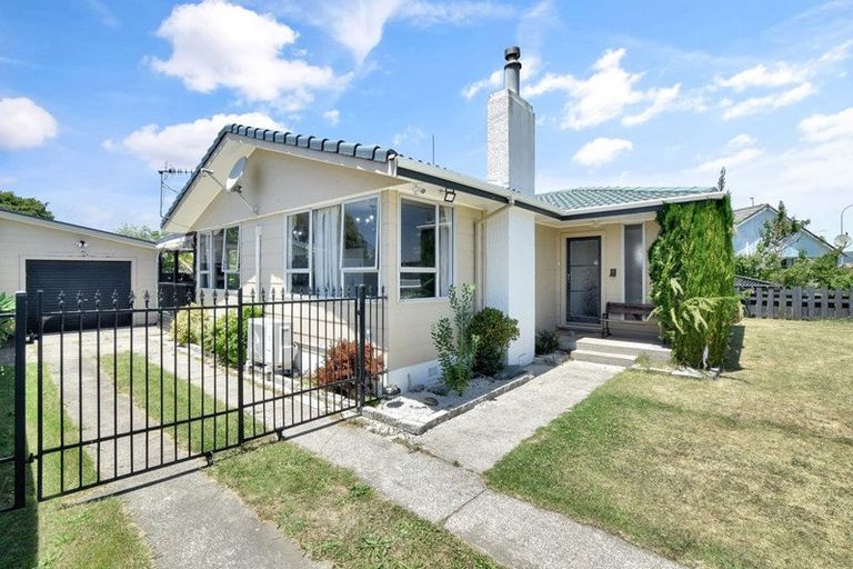 Photo of property in 743 Maunganui Road, Mount Maunganui, 3116