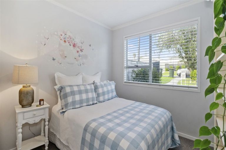 Photo of property in 6/174 Birkdale Road, Birkdale, Auckland, 0626
