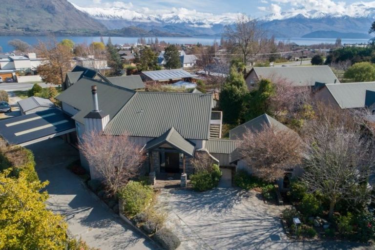 Photo of property in 15 Rowan Court, Wanaka, 9305