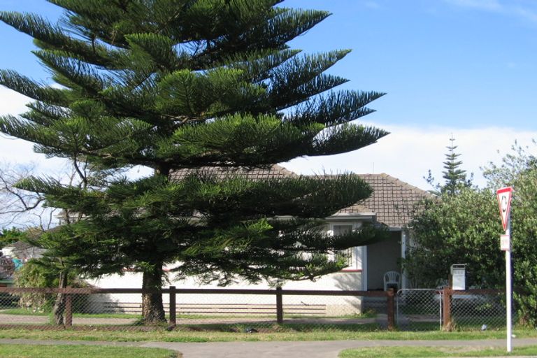 Photo of property in 698 Childers Road, Elgin, Gisborne, 4010