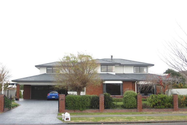 Photo of property in 174 Auckland Road, Greenmeadows, Napier, 4112