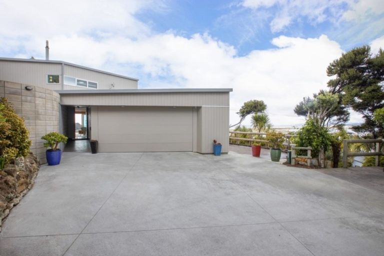 Photo of property in 14 Kanuka Place, Mangawhai Heads, Mangawhai, 0505