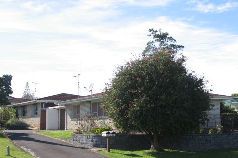 Photo of property in 2/33 Tilby Drive, Matua, Tauranga, 3110