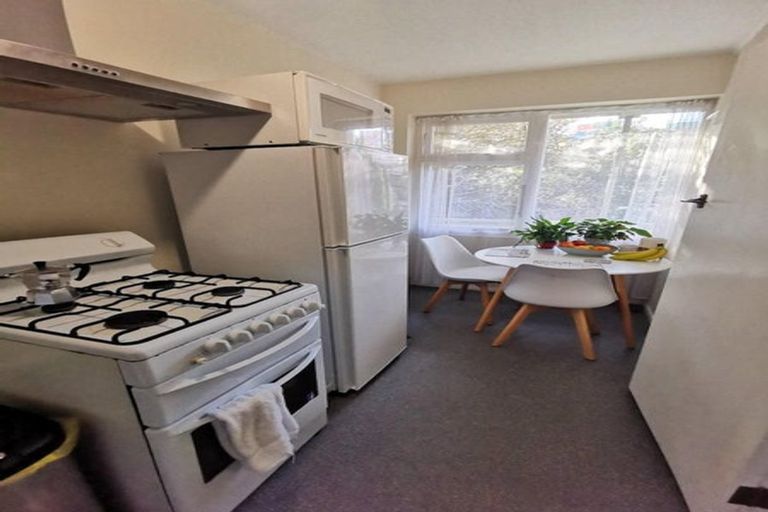 Photo of property in 1/29 Clifton Terrace, Kelburn, Wellington, 6012