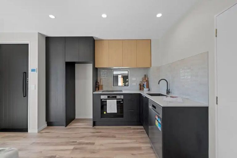 Photo of property in 1/48 Winton Street, Saint Albans, Christchurch, 8014