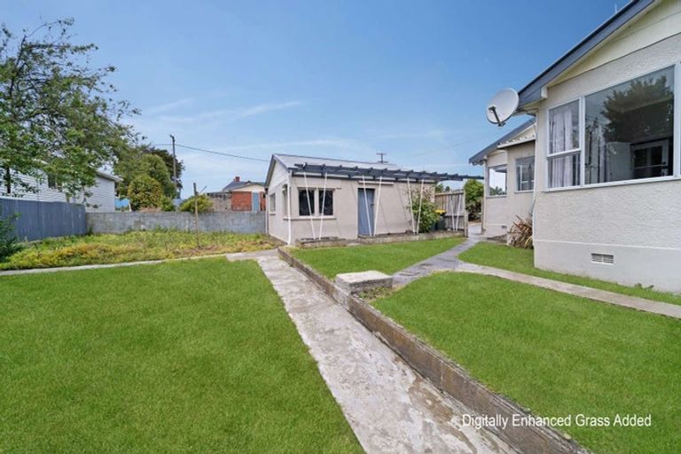 Photo of property in 23 Main Road, Owaka, 9535